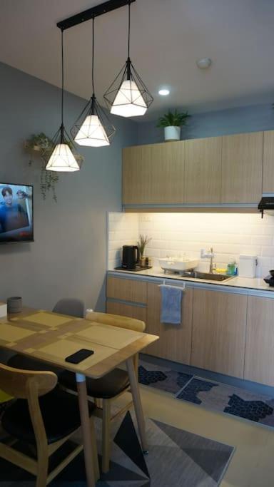 The Fika Room Near Mnl Airport - Scandi Studio Unit With Fast Wi-Fi & Netflix - Read Full Property Desc Before Booking Manila Esterno foto